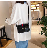 L-package 22-17-8cm Women's Leather Wristlet Mini Crossbody Bag Small Shoulder Bag Clutch Purse with Card Slots