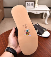 S-shoe H.e.r.m.e.s Spring Summer New Flat-bottom Wear Lazy Beach Toe Comfort Joker Slippers Women's Genuine Cow Leather Slippers Couple Indoor Non-slip Men Women Home Fashion Casual Single Shoes PVC Soft Soles