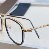 New Retro Square Myopia Frame Ultra Light Square Fashion Spectacle Frame Pure Titanium Prescription Frame