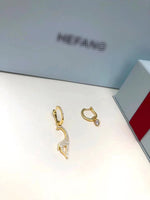 J-jewelry HEFANG Gold Plated Brass Giraffe Cubic Zirconia Screwback Earrings with Sterling Silver Post